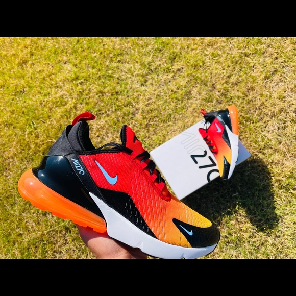 Nike Airmax 270 - Picture 2 of 6